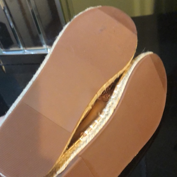 Wanted Flats size 8.5 - Picture 5 of 6